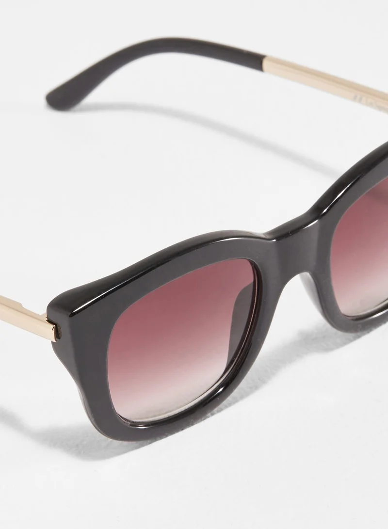 Le Specs Runways Luxe Sunglasses