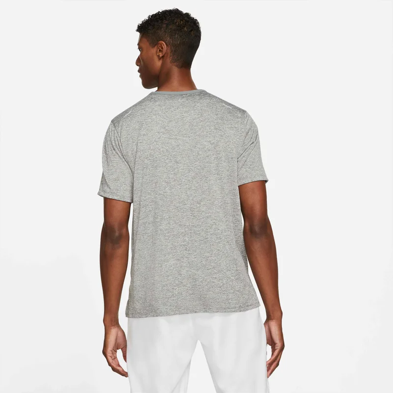 Nike Men's Dri-FIT Rise 365 T-Shirt