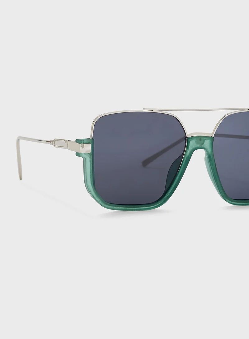 ايلا Pentagon Sunglasses