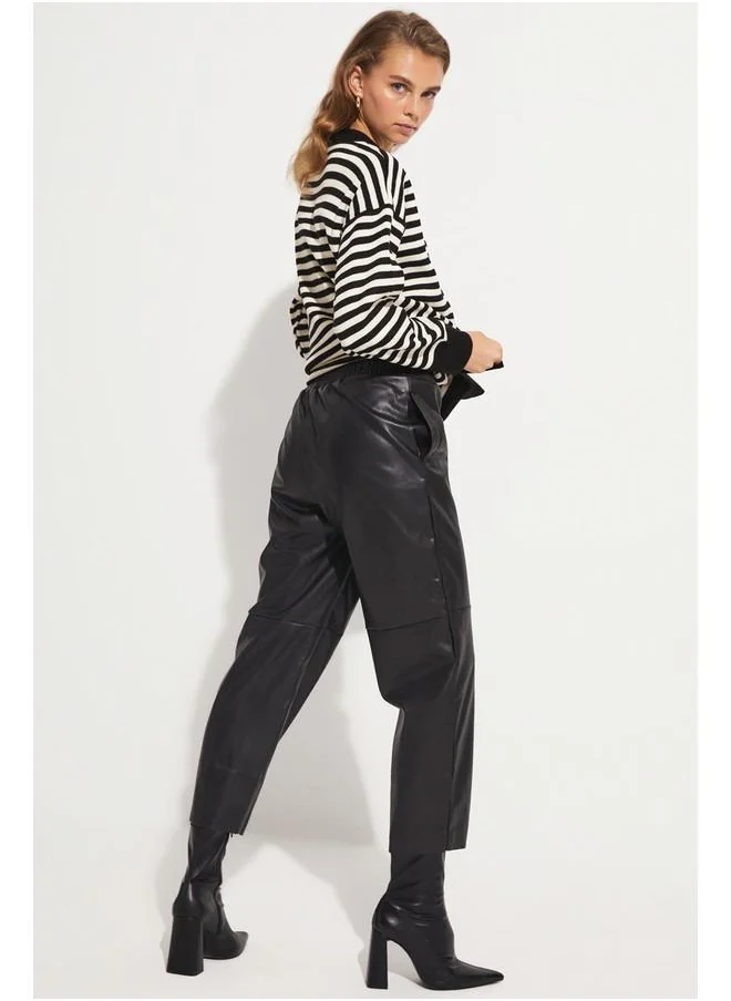 جون June Pu Leather Trouser Black