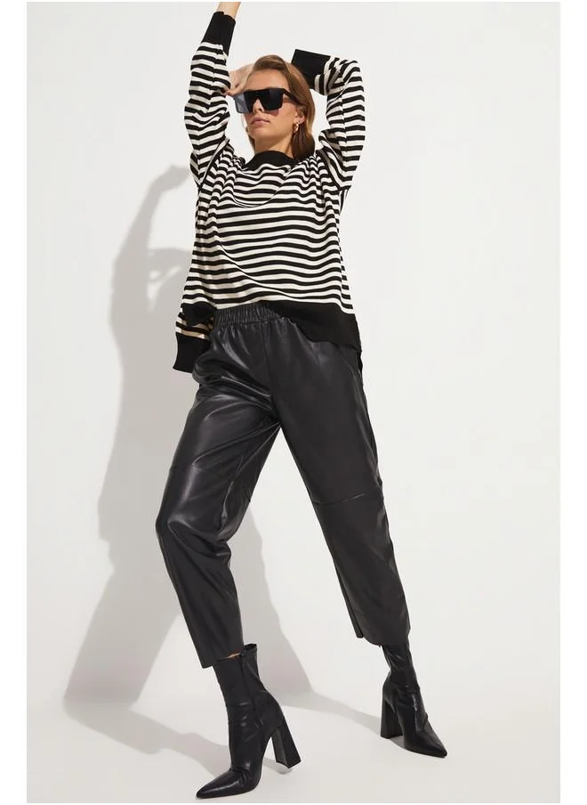 جون June Pu Leather Trouser Black