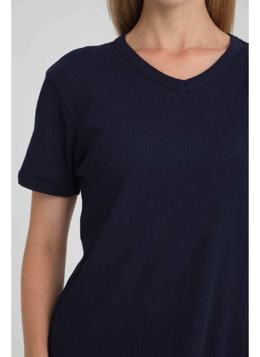 Alexandergardı Ribbed V-Neck Comfort Fit T-Shirt (E24-74602) - pzsku/Z23757A896F4040DDA952Z/45/_/1730391156/91621329-9f77-41ab-a479-b6da57d5f3fa