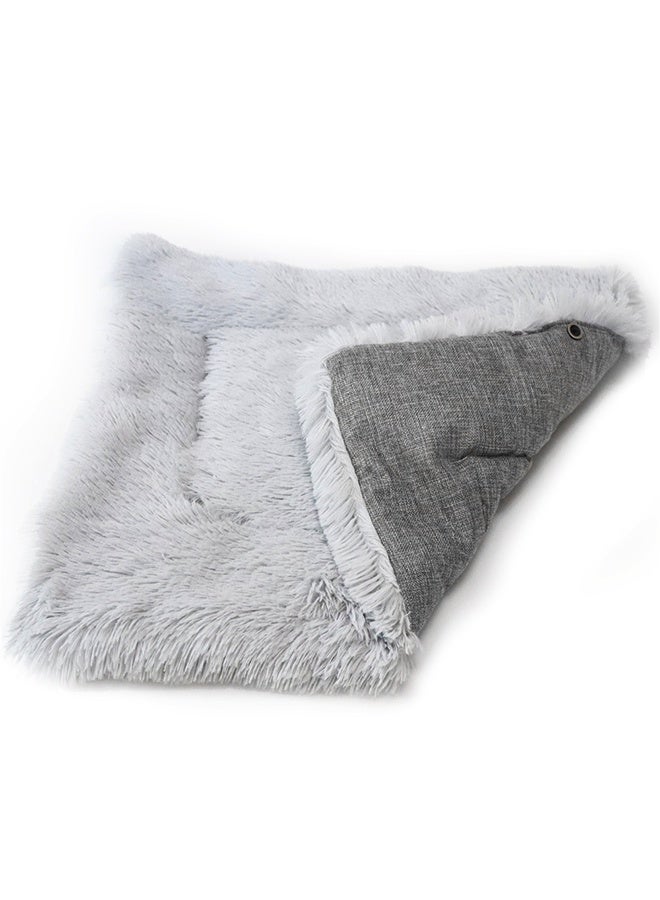 Dual-purpose cat bed and plush pet mat - Image 4