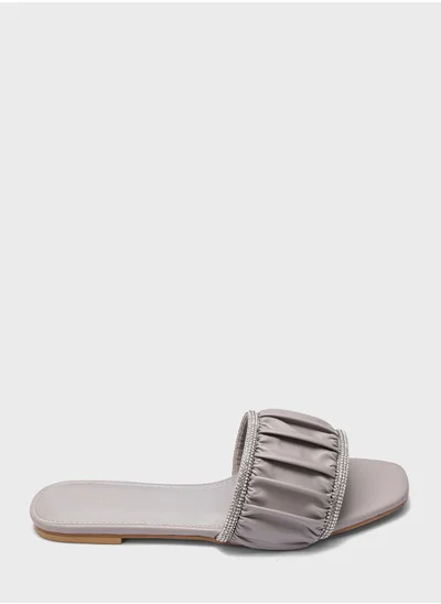 FYOR Quilted Strap Sandals
