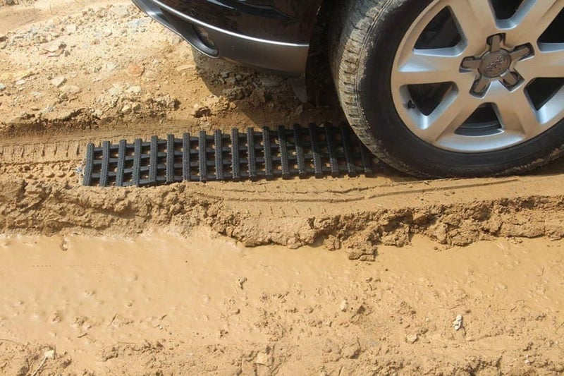 Rubik 4wd/offroad/4x4 Sand Track Recovery Track Snow Track Sand Ladder Tyre Grip Traction Tracks Rescue Gripper Escaper Mats - Image 2