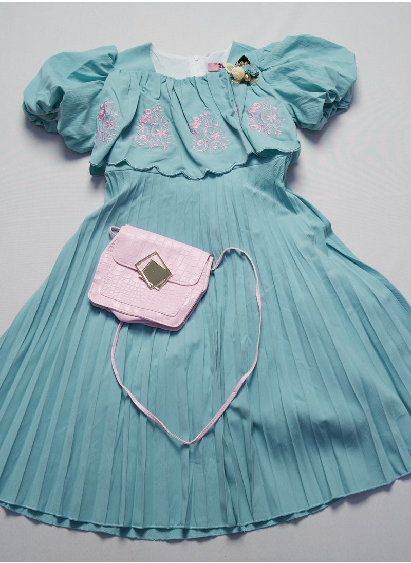 Generic - Girls dress suitable for Eid and special occasions - Image 1