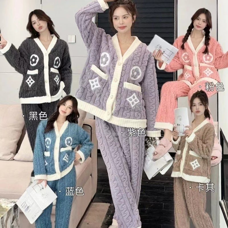 2025 Fall/Winter Coral Fleece Pajamas Home Clothes Flannel Plus Size Thickened Cute Fashion Long Cardigan Suit Women - Image 5