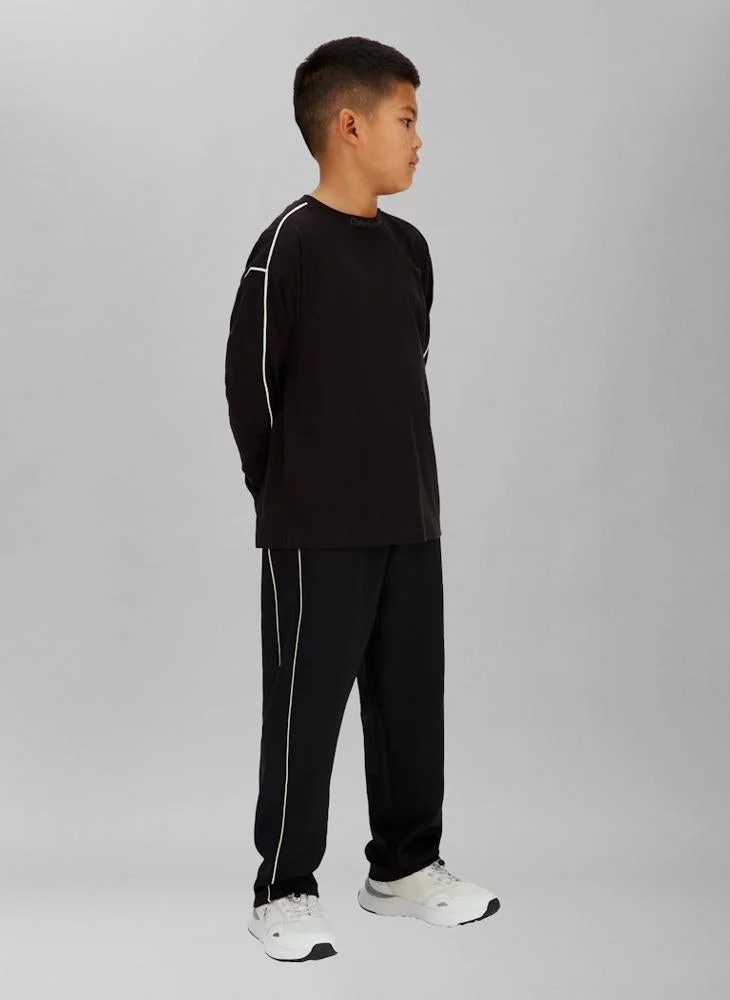 Calvin Klein Jeans Youth Casual Crew Neck T-Shirt