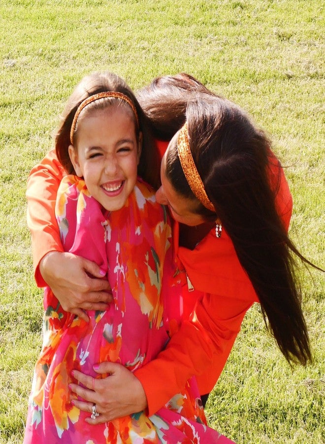 Sweaty Bands Womens Girls Headband - Non-Slip Velvet-Lined Sparkly Hairband - Viva Diva Orange 3/8-Inch - Image 4