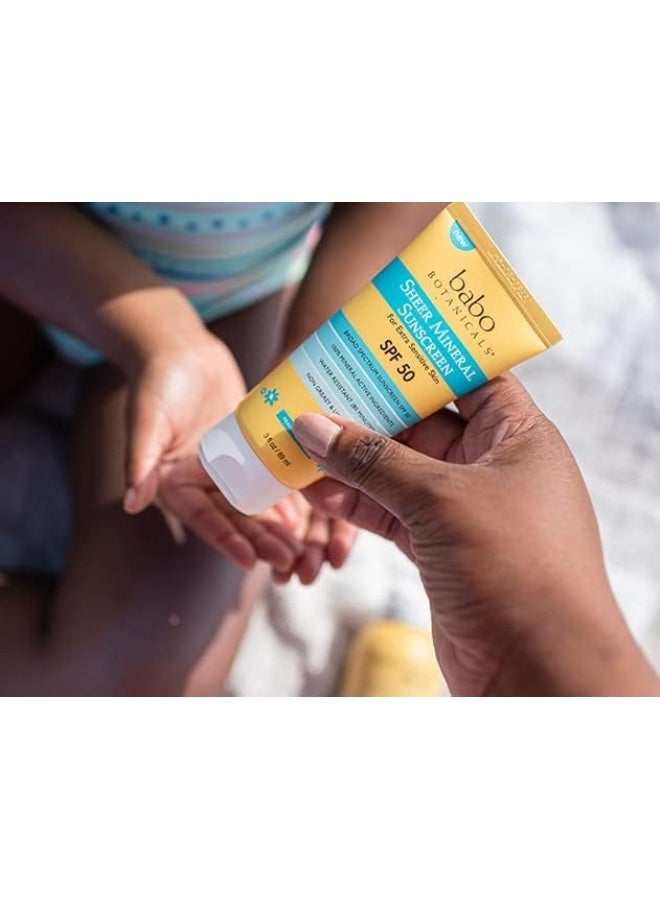 Babo Botanicals لوشن واقي شمس معدني شفاف من بوبو بوتانيكالز SPF 50 بمكونات معدنية نشطة 100% للأطفال أو أصحاب البشرة الحساسة جداً، خفيف الوزن، مقاوم للماء وخالي من العطور، متعدد الألوان، غير معطر، 3 أونصة سائلة - Image 3