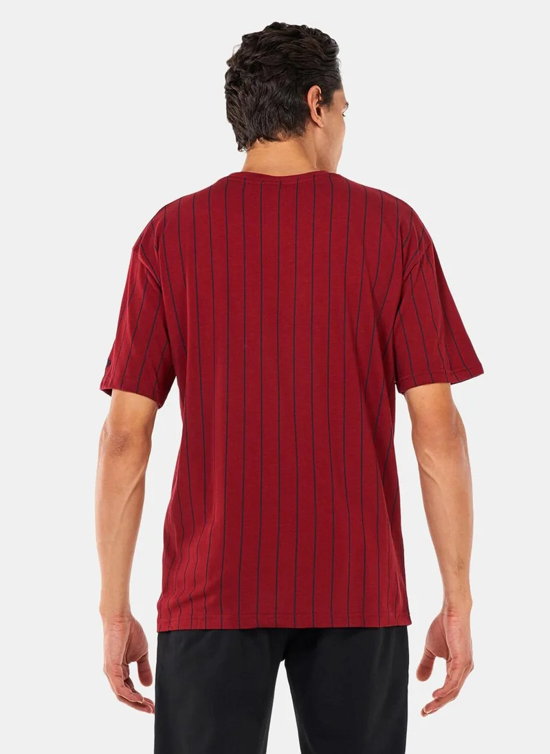 NEW ERA Men's Pinstripe Oversized T-Shirt