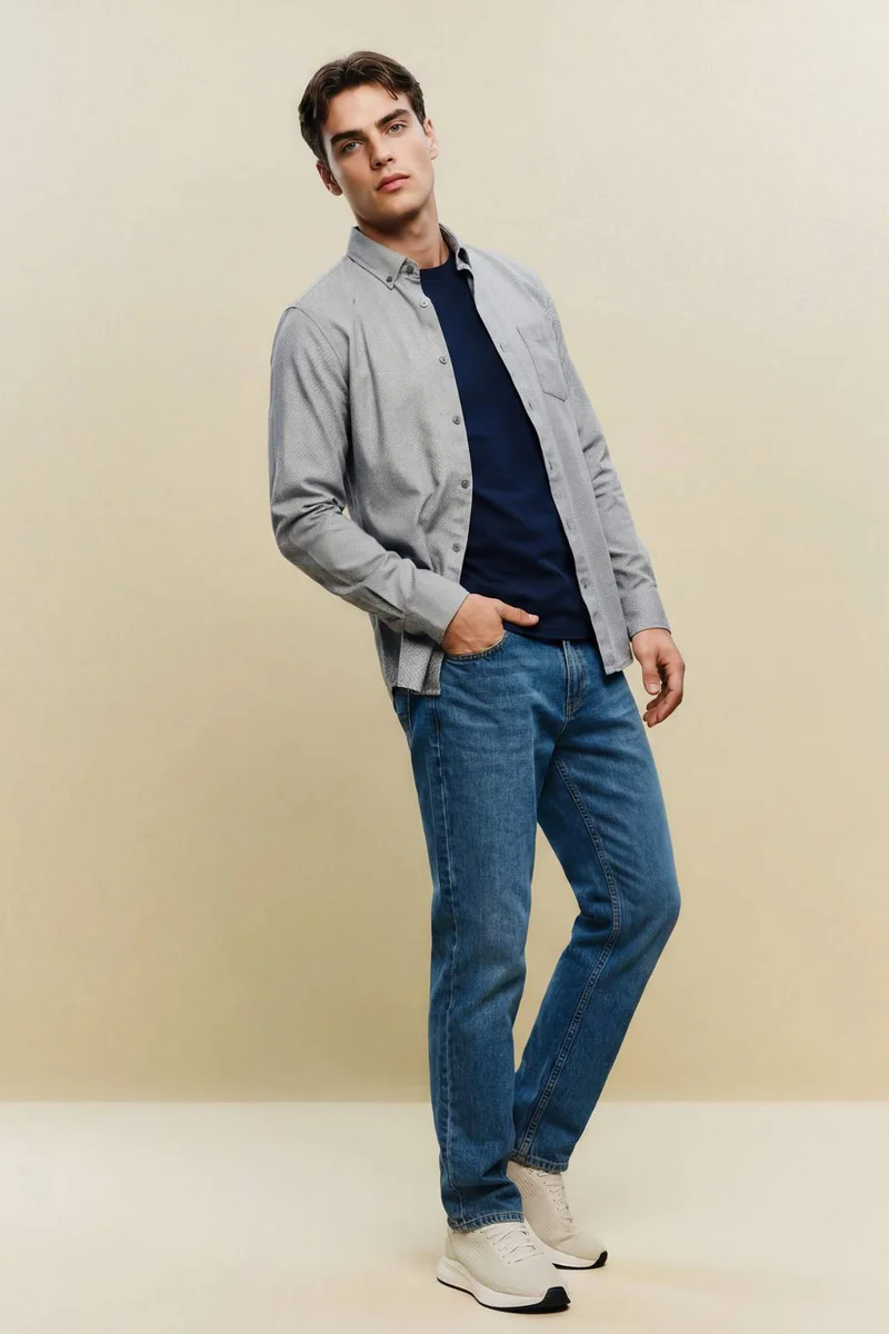 ديفاكتو Soft Textured Straight Fit Jeans