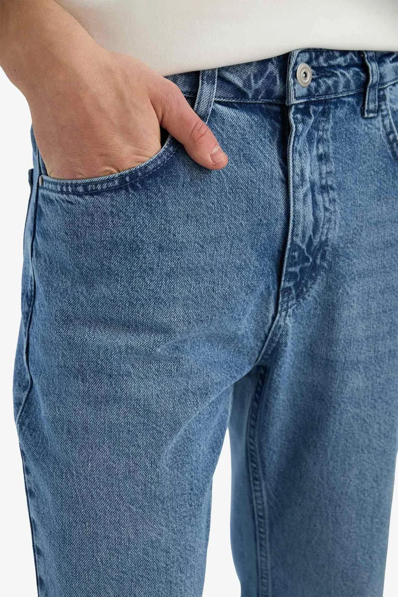 Defacto  Soft Textured Straight Fit Jeans for Men | Best Price UAE
