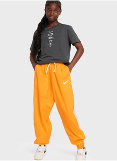 Nike Youth Nsw Boyfriend T-Shirt  - Image 4