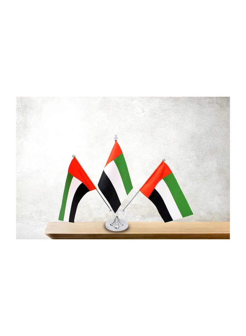 ماركة غير محددة حامل طاولة علم الإمارات العربية المتحدة - حامل سارية علم متين للمكتب أو المنزل أو المكتب أو المناسبات لتزيين طاولة المؤتمرات - حامل علم معدني فضي للمدارس - حامل عمود أعلام صغير ثلاثي  - Image 4