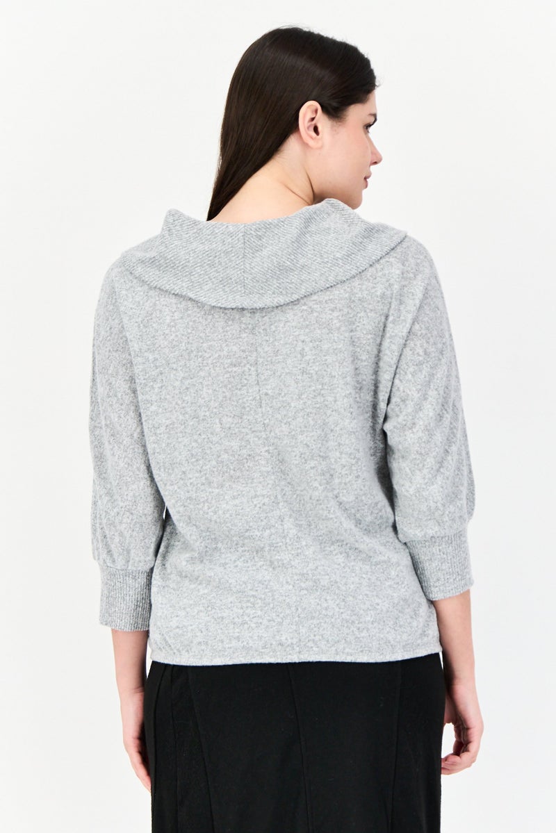 ADRIENNE VITTADINI سويت شيرت نسائي برقبة سلحفاة، رمادي - Image 3