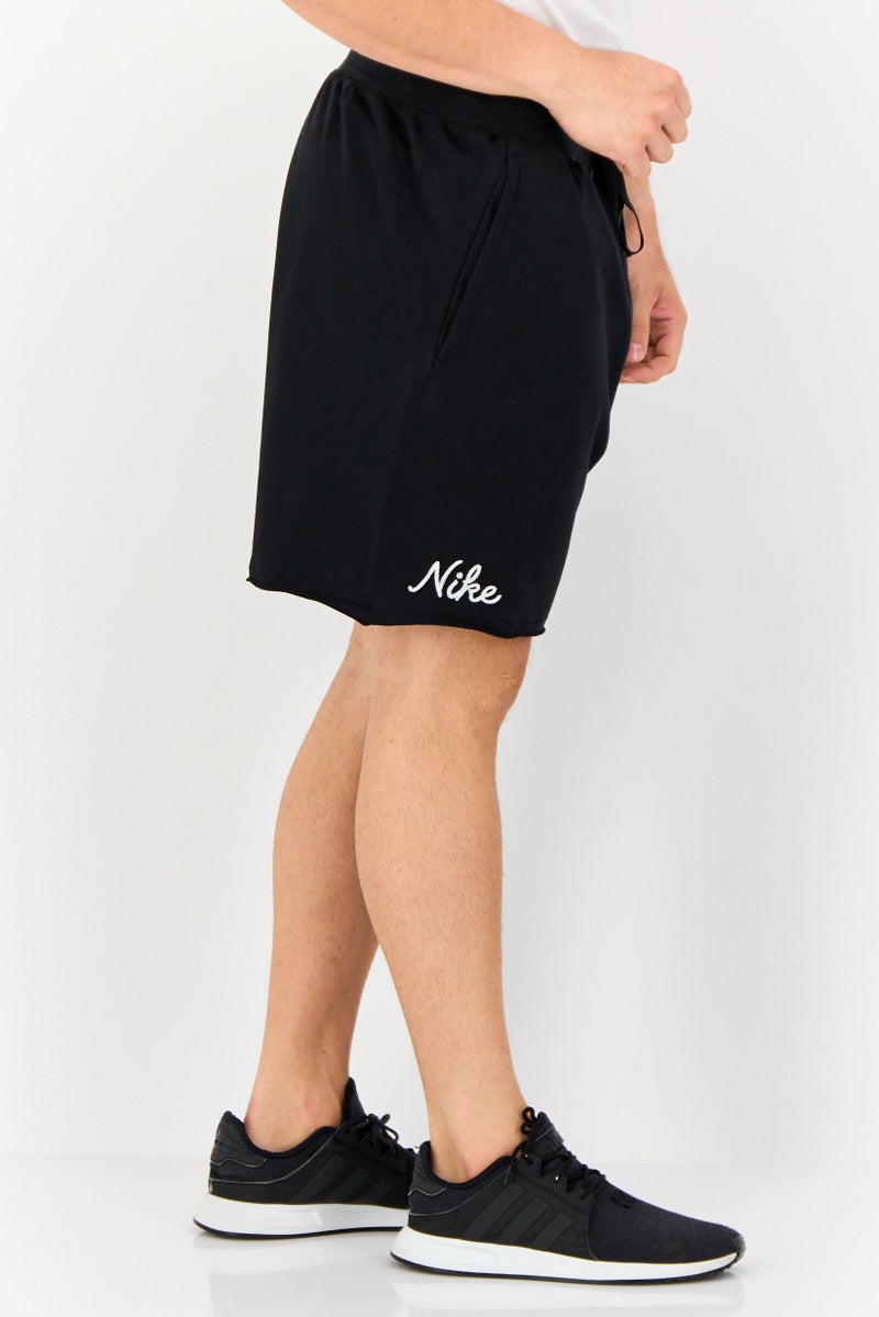 Nike شورت تدريب قياسي للرجال، أسود - Image 4