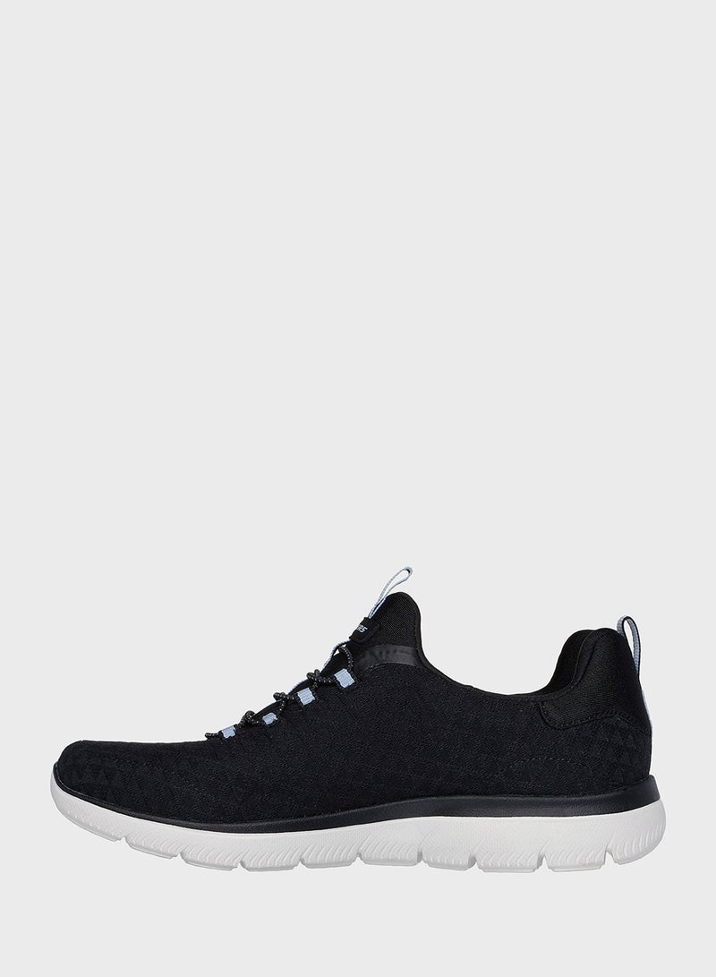 SKECHERS قمم - Image 2