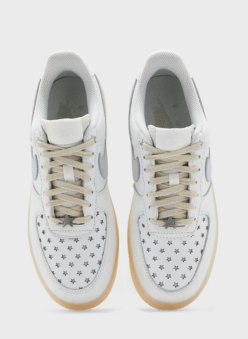 Nike Air Force 1 07