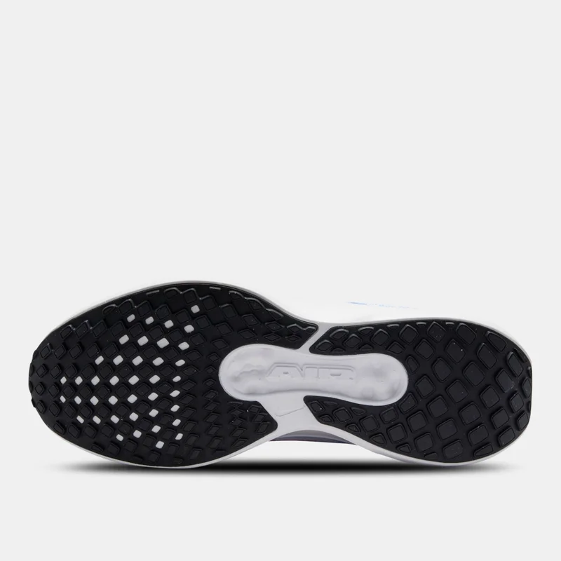 Nike White Women's Winflo 11 Road Running Shoes for Women | Best Price UAE