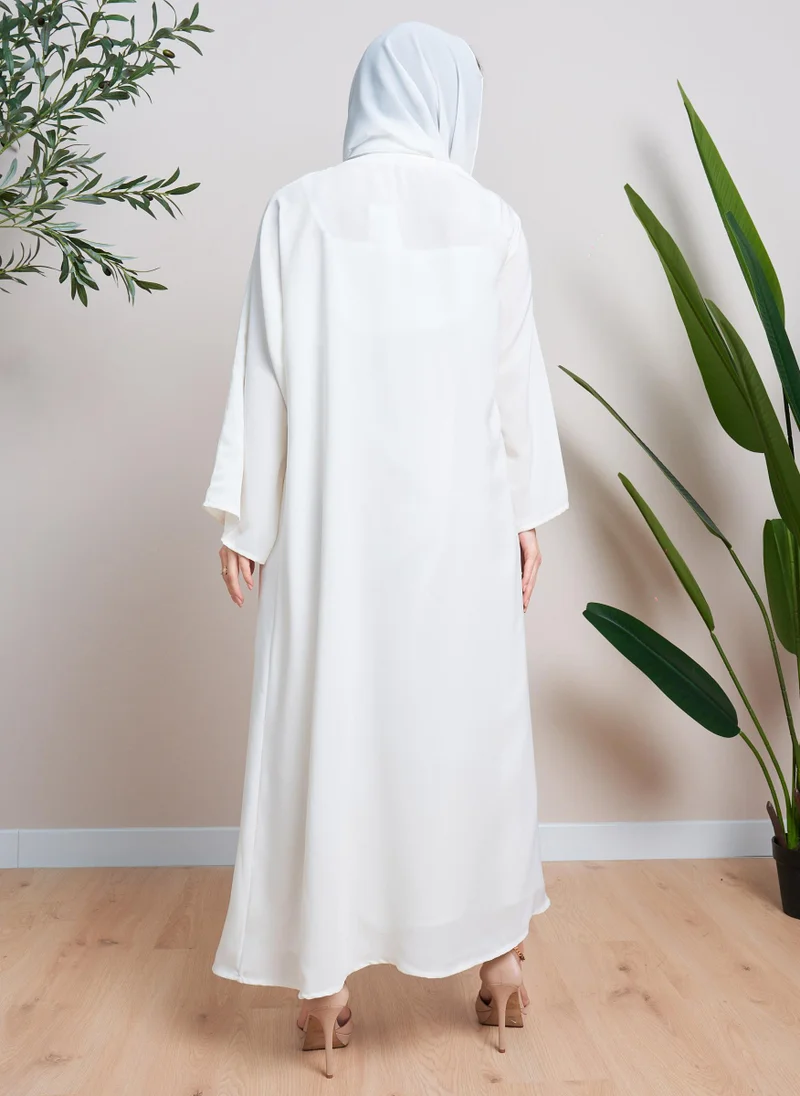 كوتور لابس White Abaya with Embroidery and Sheila