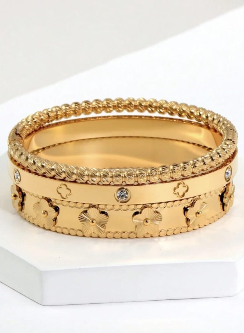 يوكا  مجموعة أساور من 3 قطع  ذهب مطلي  ١٨ قيراط من الفولاذ المقاوم للصدأ بشكل زهرة أنيق للنساء, هدية مجوهرات للحفلات و الأفراح - Image 1