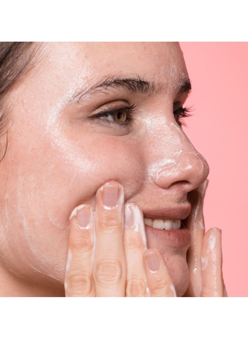 Freshly Rose Quartz Facial Cleanser Preserves the Dermal Barrier 200ml - Image 3