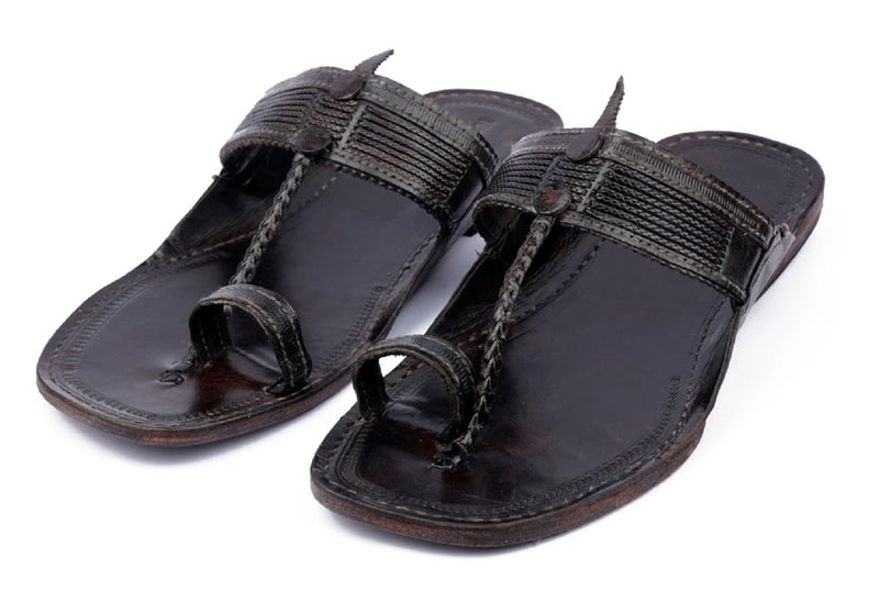 KORAKARI Men's Kolhapuri Chappal Elegant Brown Stylish Durable Smooth Comfortable Flip Flops Anti Slip Design Sevan Leather Braided Handcrafted Genuine Leather Traditional Indian Footwear (UK-07) - Image 4