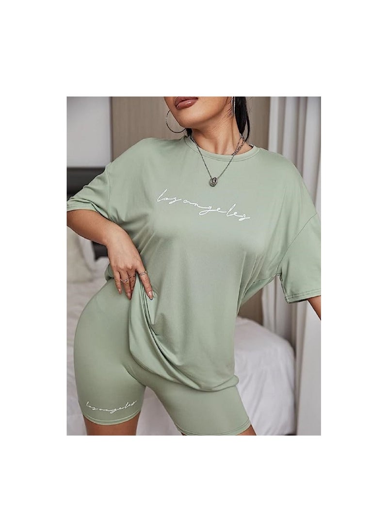شي إن طقم نسائي مكون من قطعتين بدلة رياضية برسومات حروف كبيرة الحجم ومجموعة شورت  - Image 2