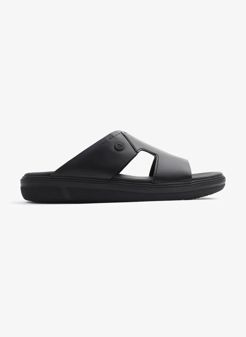 UOMO كافالير UOMO CAVALIER SLIP-ON DESIGN ARABIC SANDALS