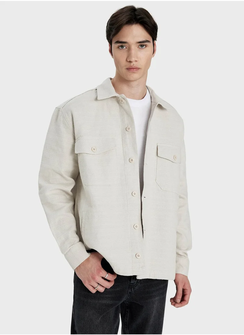 ديفاكتو Man Relax Fit Long Sleeve Shirt