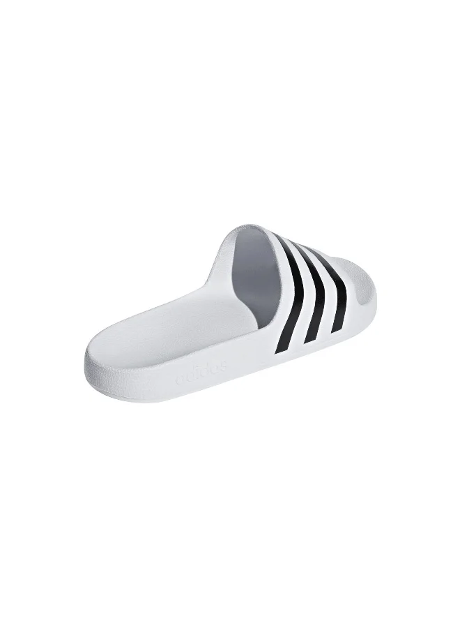 adidas أديليت أكوا سلايدز رياضية بيضاء للجنسين مقاس 4
