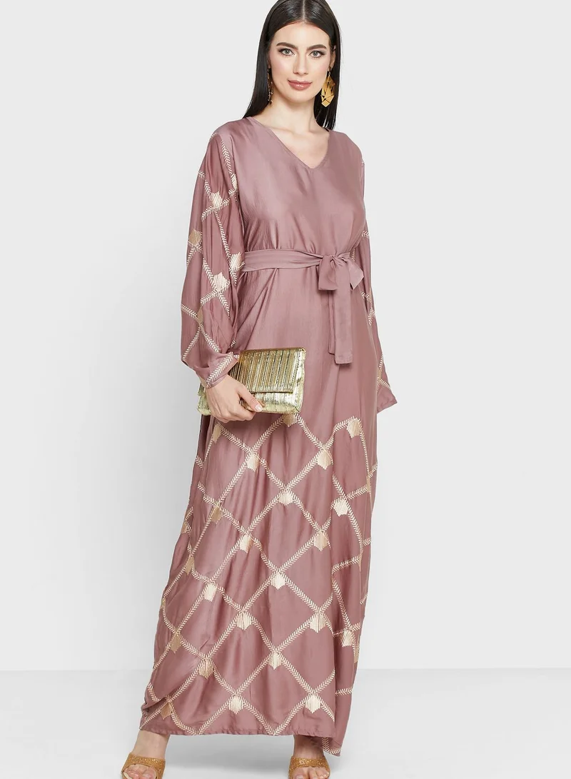 hayas closet Embroidered Belted Jalabiya