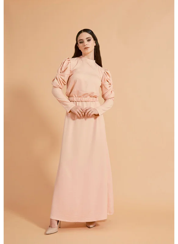 ذوق Ruched Gigot Sleeve Embellished Waist Maxi Dress