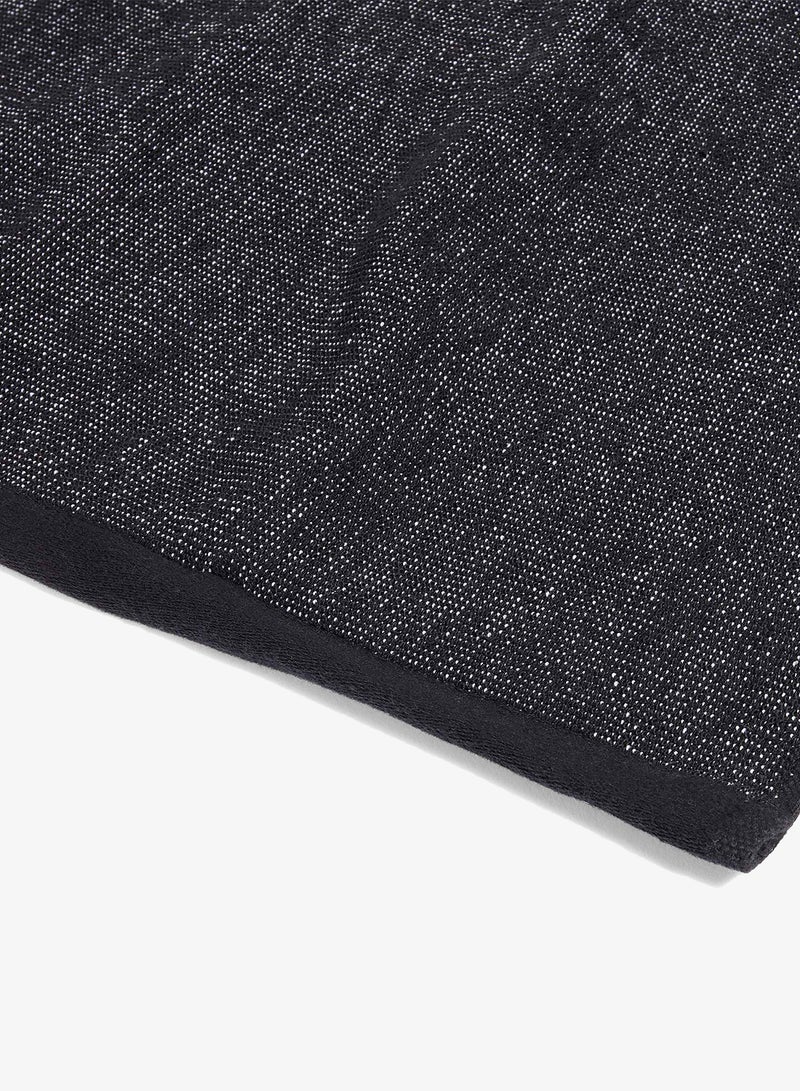 اديداس منشفة بشعار أساسي - Image 3