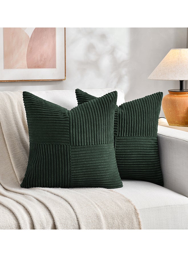 Fancy Homi مجموعة من 2 أغطية وسائد زخرفية محايدة للكنبة، السرير والأريكة، ناعمة ورقيقة بنمط قطن مضلع، تصميم جمالي وحديث - 45x45 سم - أخضر داكن - Image 1