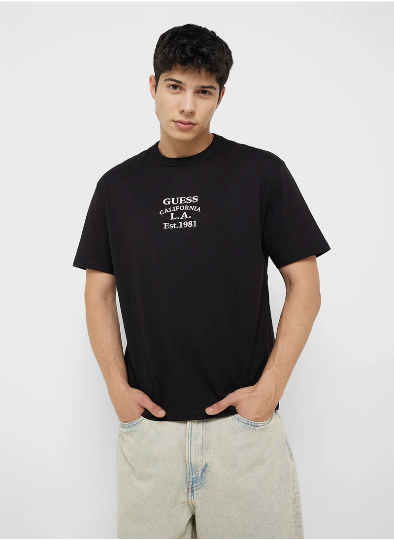 جس Printed Short Sleeve Crew Neck T-Shirt