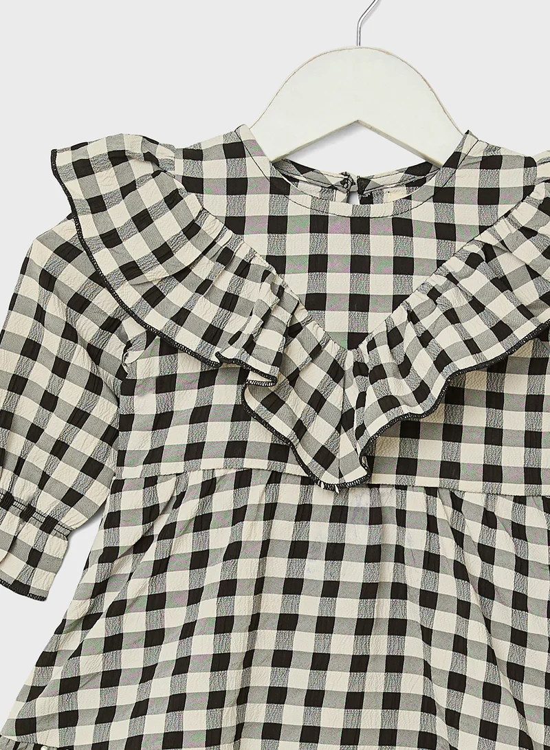 ريبلز مع نمشي فستان كاروهات بكشكش