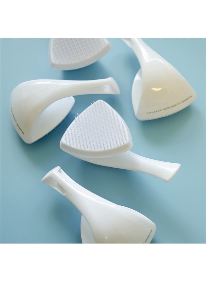 Cricket فرشاة فك تشابك الشعر بجوز الهند فائقة النعومة للشعر الرطب والجاف، مزيلة للتجاعيد، فرشاة استحمام مع زيت جوز الهند وبلاستيك مدعم ببروتين الكيراتين لجميع أنواع الشعر - Image 5