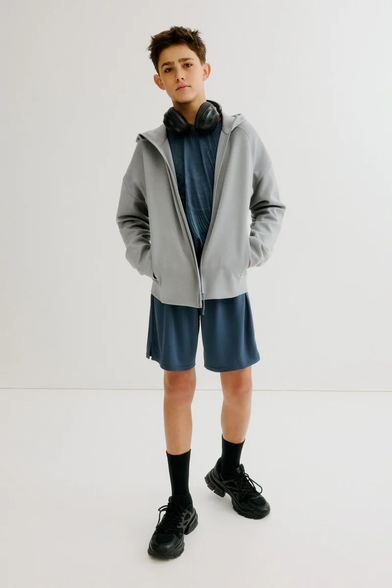 اتش اند ام طقم لكرة القدم من نسيج دراي موف - قطعتين