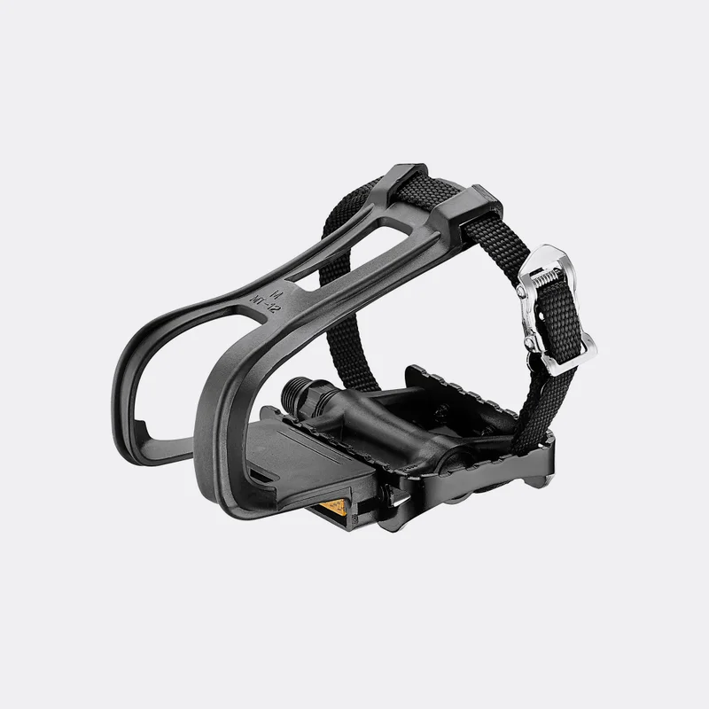 Giant Empire Pedal with Toe Clips