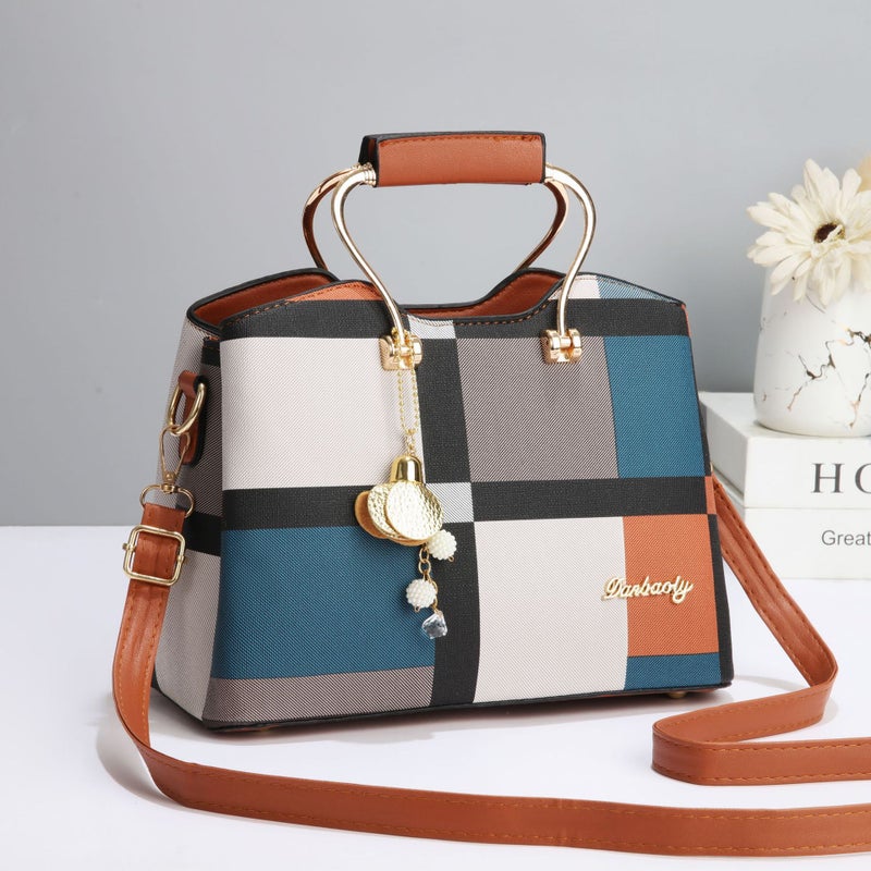 Portable Women'S Bag Fashion Joker Stitching Messenger Bag High Texture Retro Niche Shoulder Bag New Manufacturers - Image 1