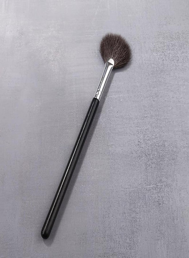 IPRESTA Fan Brush Professional Blush Brush Soft Vegan Synthetic Makeup Brush for Face Highlighter Applicator Eyeshadow Brush - Image 5