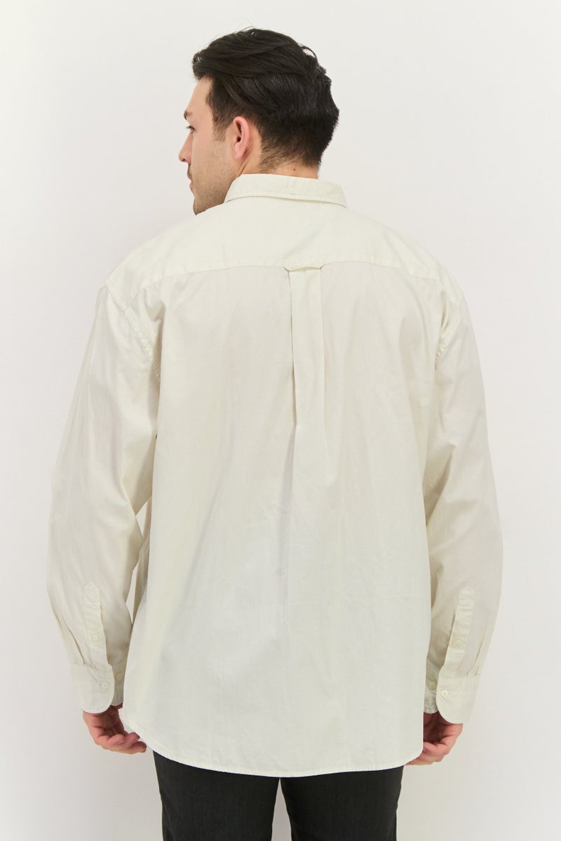 GANT Men Relaxed Fit Plain Long Sleeve Casual Shirt, Off White - Image 2