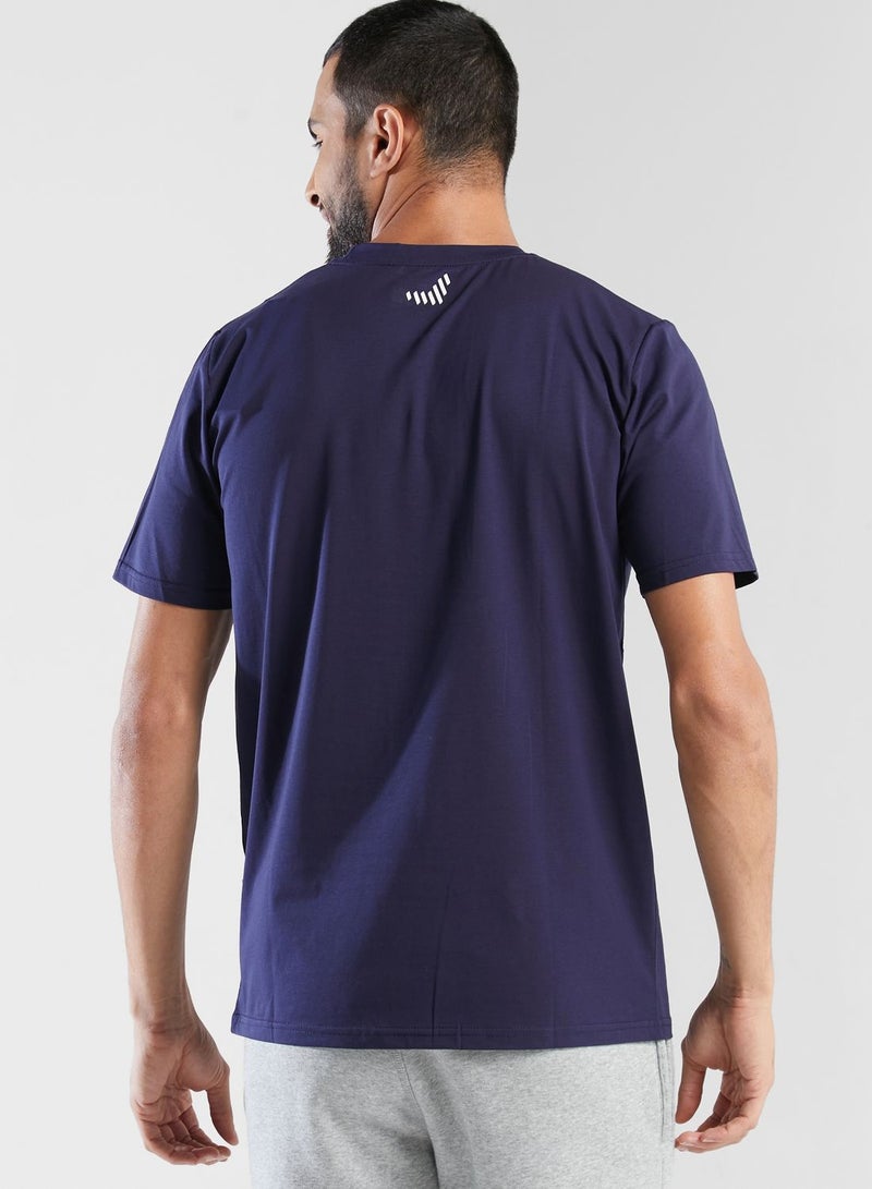 الإمارات Slogan Graphic T-Shirt - Image 2