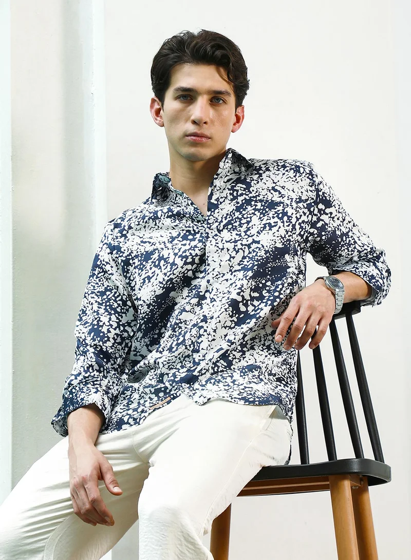 Campus Sutra Men's Navy Blue and White Abstract Pattern Rayon Shirt
