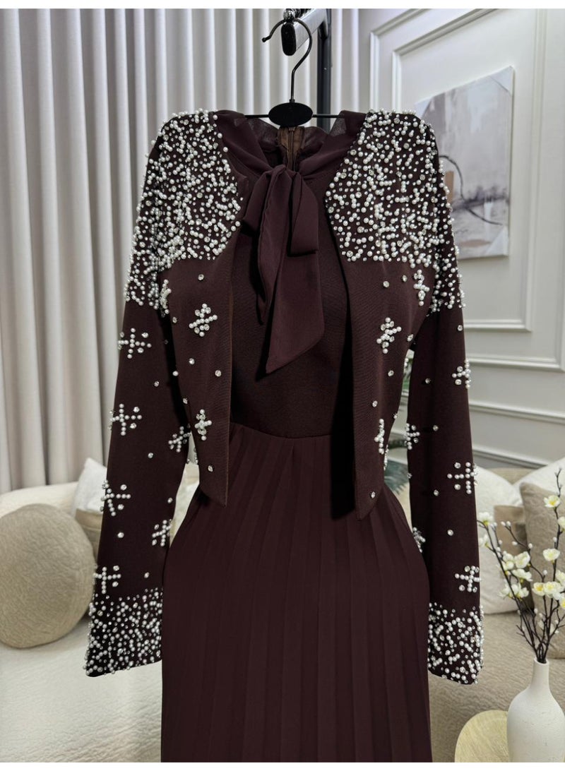 Cutie Women's 2-Piece Pleated Maxi Evening Dress with Pearl-Embellished Bolero Jacket and Tie-Neck - Maroon - Image 3