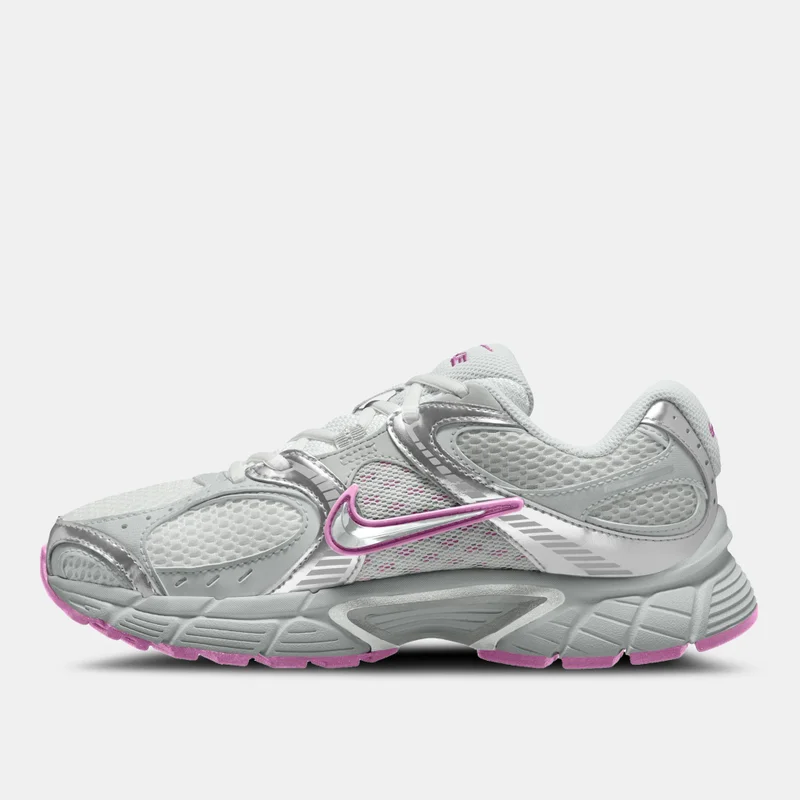 Nike Women's V5 RNR Shoes