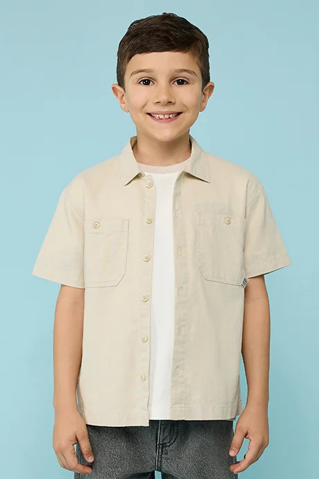 أر أند بي Solid Shirt with Classic Collar and Short Sleeves