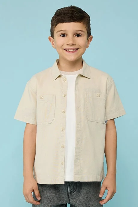 أر أند بي Solid Shirt with Classic Collar and Short Sleeves